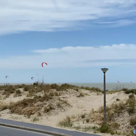 Dunes And Sea * Nieuwpoort