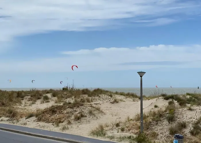 Dunes And Sea * Nieuwpoort